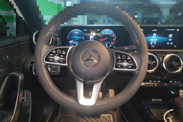 Mercedes-Benz A-Class 2020, 35400 км, за 14545 USD - фото 10