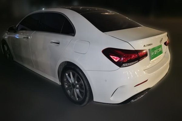 Mercedes-Benz A-Class 2020, 37600 км, за 16662 USD