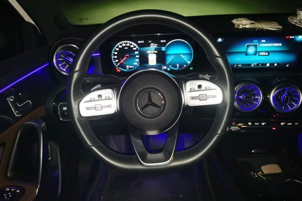 Mercedes-Benz A-Class 2020, 37600 км, за 16662 USD - фото 11