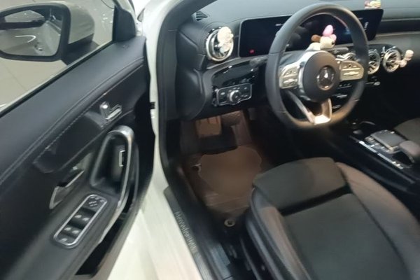 Mercedes-Benz A-Class 2020, 53600 км, за 17757 USD - фото 19