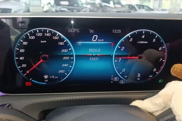 Mercedes-Benz A-Class 2020, 53600 км, за 17757 USD - фото 15