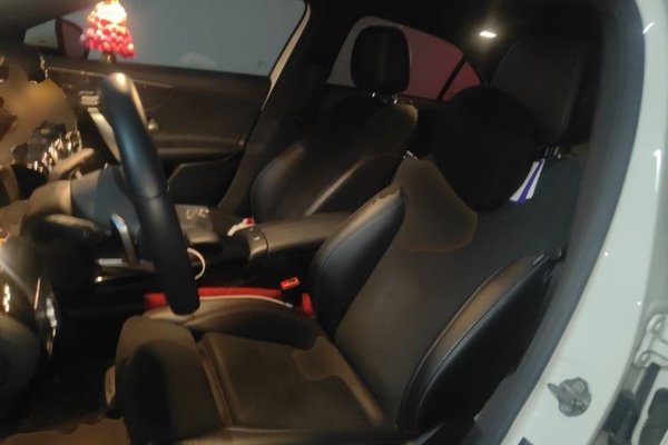 Mercedes-Benz A-Class 2020, 56700 км, за 14432 USD - фото 15