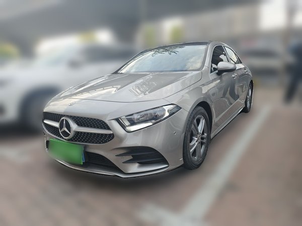 Mercedes-Benz A-Class · 2021 год