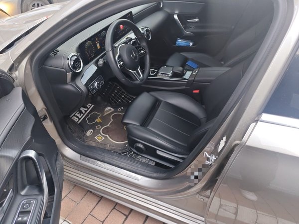 Mercedes-Benz A-Class 2021, 35900 км, за 15985 USD - фото 17