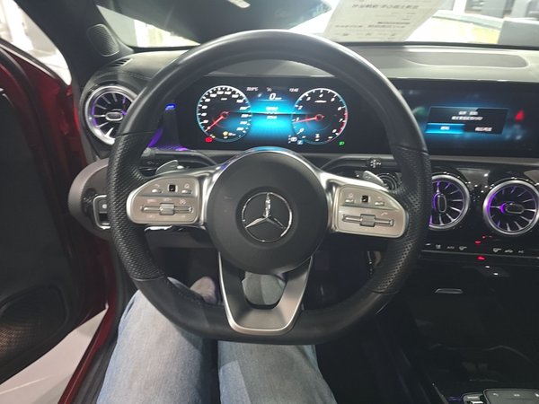 Mercedes-Benz A-Class 2021, 37300 км, за 15912 USD - фото 22