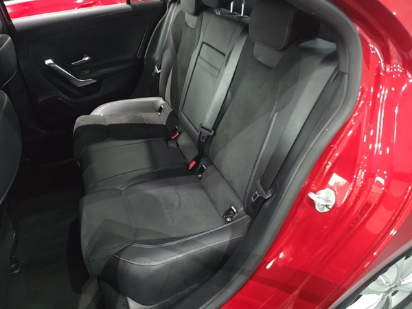 Mercedes-Benz A-Class 2021, 37300 км, за 15912 USD - фото 6