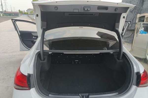 Mercedes-Benz A-Class 2021, 102600 км, за 15209 USD - фото 22