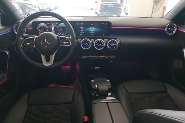 Mercedes-Benz A-Class 2021, 55700 км, за 14278 USD - фото 13