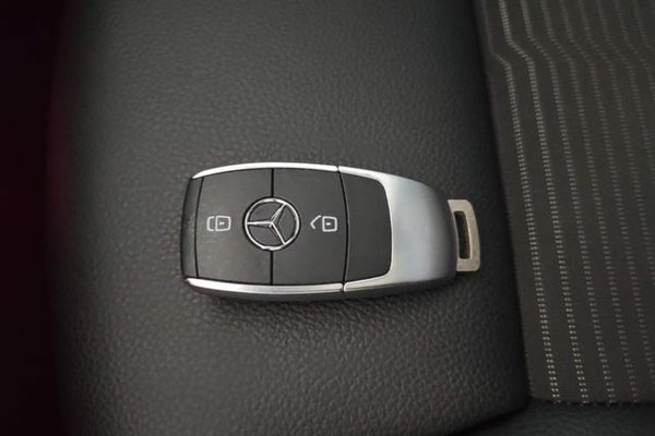Mercedes-Benz A-Class 2021, 55700 км, за 14278 USD - фото 12