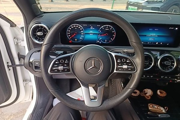 Mercedes-Benz A-Class 2021, 78000 км, за 15501 USD - фото 21