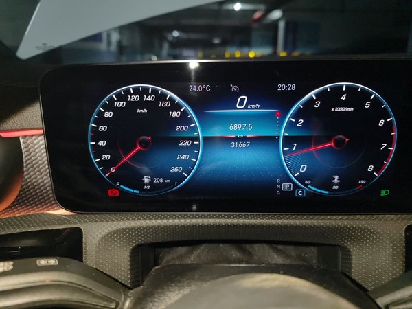 Mercedes-Benz A-Class 2022, 31600 км, за 16948 USD - фото 13