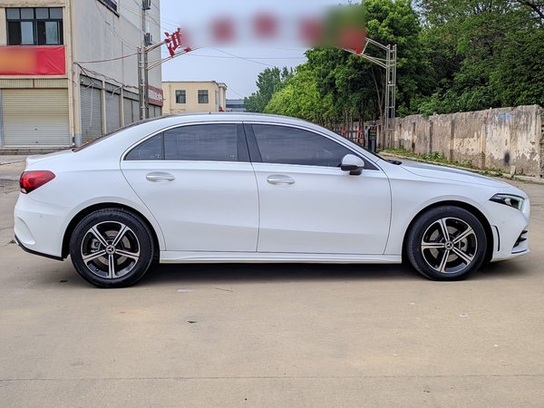 Mercedes-Benz A-Class 2022, 36000 км, за 19891 USD - фото 7
