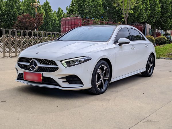 Mercedes-Benz A-Class · 2022 год