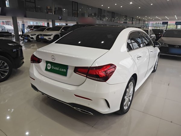Mercedes-Benz A-Class 2022, 39700 км, за 18272 USD - фото 6