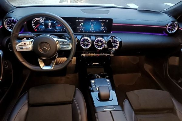 Mercedes-Benz A-Class 2022, 40800 км, за 17565 USD - фото 12