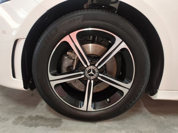Mercedes-Benz A-Class 2022, 53300 км, за 19555 USD - фото 8