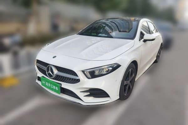 Mercedes-Benz A-Class · 2022 год
