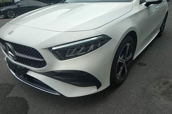 Mercedes-Benz A-Class 2023, 27700 км, за 21495 USD - фото 9