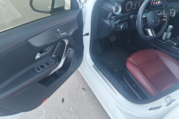 Mercedes-Benz A-Class 2024, 17200 км, за 20675 USD - фото 16