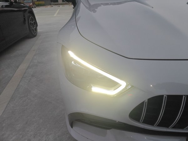 Mercedes-Benz AMG GT 2019, 86500 км, за 57040 USD