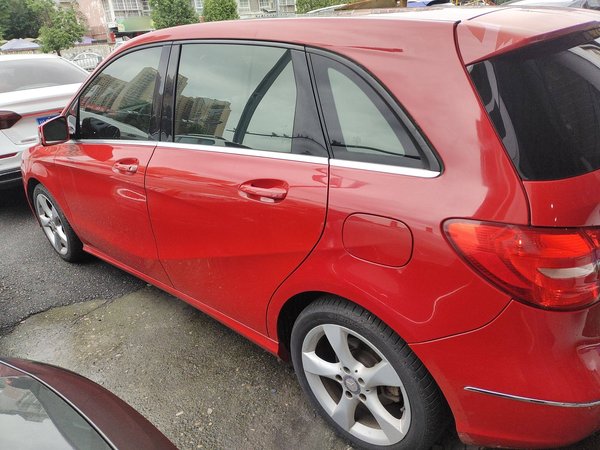 Mercedes-Benz B-CLass 2012, 137100 км, за 7074 USD