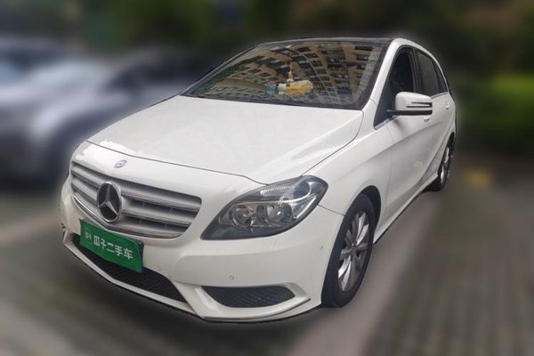 Mercedes-Benz B-Class · 2012 год