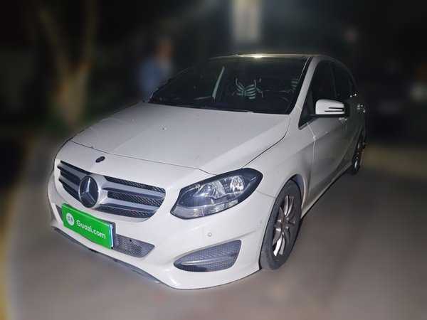 Mercedes-Benz B-Class · 2015 год