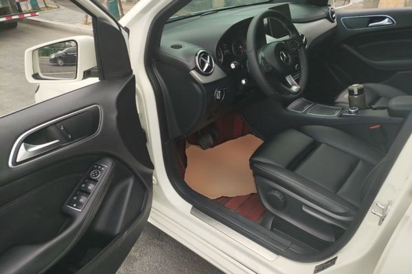 Mercedes-Benz B-Class 2017, 51100 км, за 11046 USD - фото 18