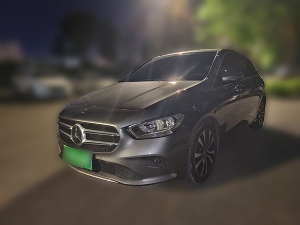 Mercedes-Benz B-Class · 2021 год