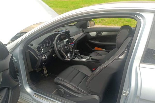 Mercedes-Benz C-Class 2013, 88400 км, за 9561 USD - фото 13