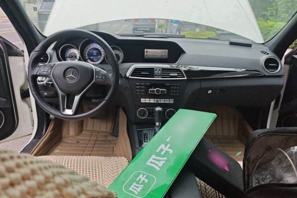 Mercedes-Benz C-Class 2013, 52600 км, за 7065 USD