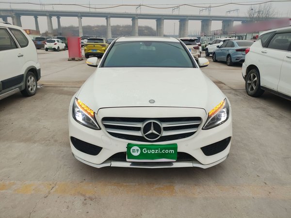 Mercedes-Benz C-Class 2015, 174500 км, за 12209 USD