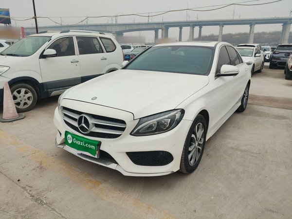 Mercedes-Benz C-Class · 2015 год