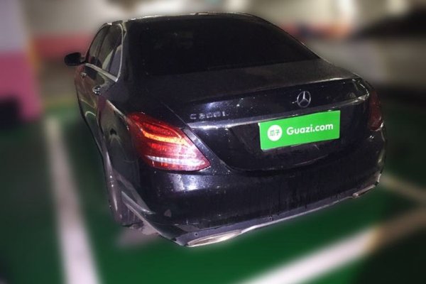 Mercedes-Benz C-Class 2015, 143200 км, за 15454 USD