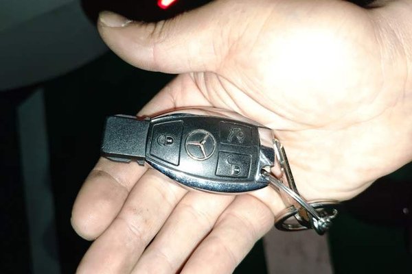 Mercedes-Benz C-Class 2015, 143200 км, за 15454 USD - фото 17