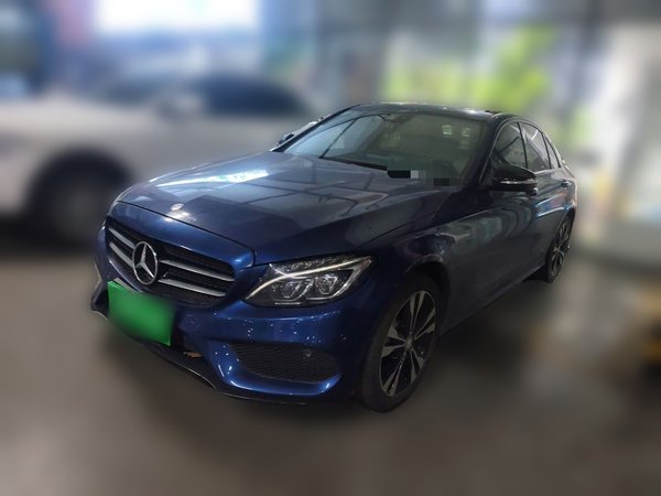 Mercedes-Benz C-Class · 2015 год