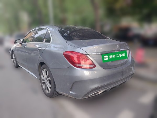 Mercedes-Benz C-Class 2015, 92200 км, за 11239 USD