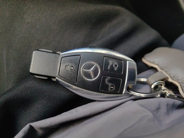 Mercedes-Benz C-Class 2015, 92200 км, за 11239 USD - фото 9