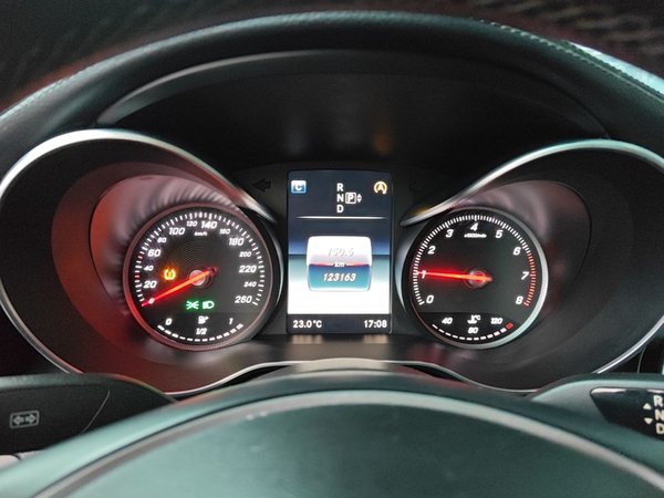 Mercedes-Benz C-Class 2015, 123200 км, за 12432 USD - фото 15