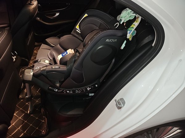 Mercedes-Benz C-Class 2015, 105200 км, за 10680 USD - фото 18