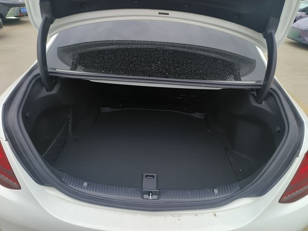 Mercedes-Benz C-Class 2015, 76700 км, за 14434 USD - фото 18