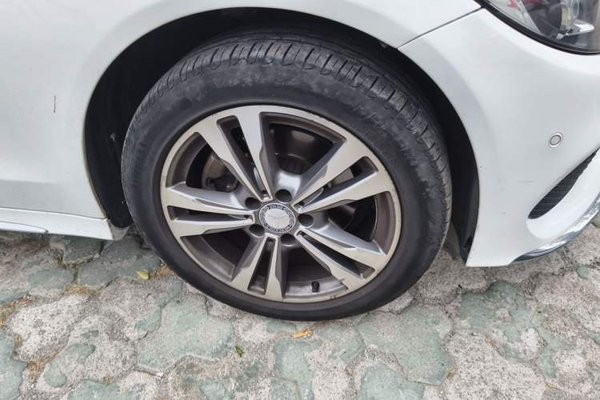 Mercedes-Benz C-Class 2015, 86500 км, за 12527 USD