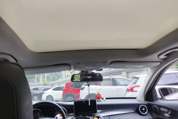 Mercedes-Benz C-Class 2015, 86500 км, за 12527 USD - фото 15