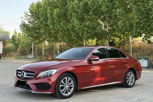 Mercedes-Benz C-Class · 2016 год