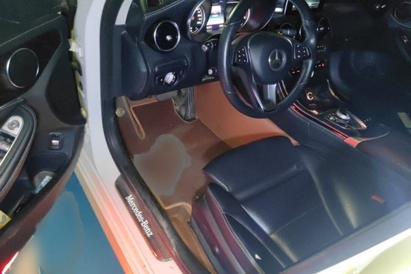 Mercedes-Benz C-Class 2016, 136300 км, за 12884 USD - фото 19