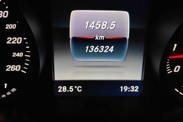 Mercedes-Benz C-Class 2016, 136300 км, за 12884 USD - фото 11