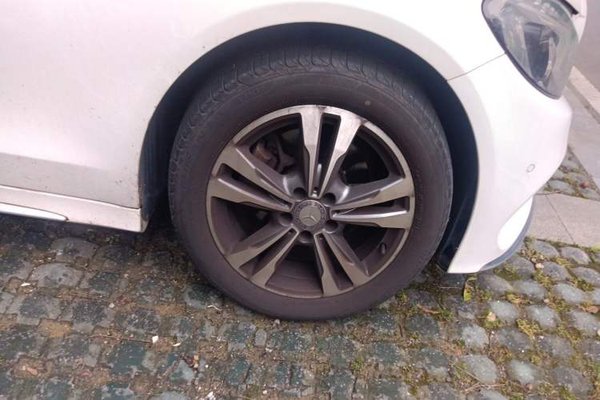 Mercedes-Benz C-Class 2016, 64300 км, за 13439 USD