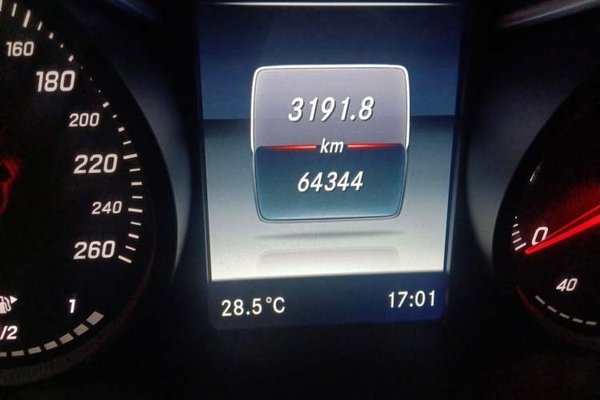 Mercedes-Benz C-Class 2016, 64300 км, за 13439 USD - фото 9