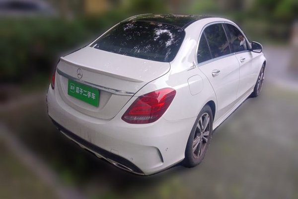 Mercedes-Benz C-Class 2016, 64300 км, за 13439 USD