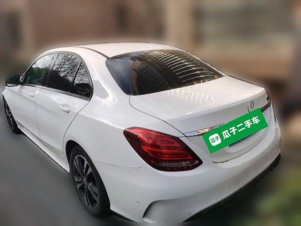 Mercedes-Benz C-Class 2016, 93600 км, за 12758 USD